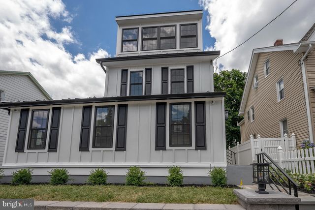 $899,000 | 36 Prospect Avenue | Bryn Mawr