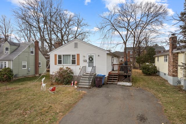 $275,000 | 121 Lurton Street | New Britain