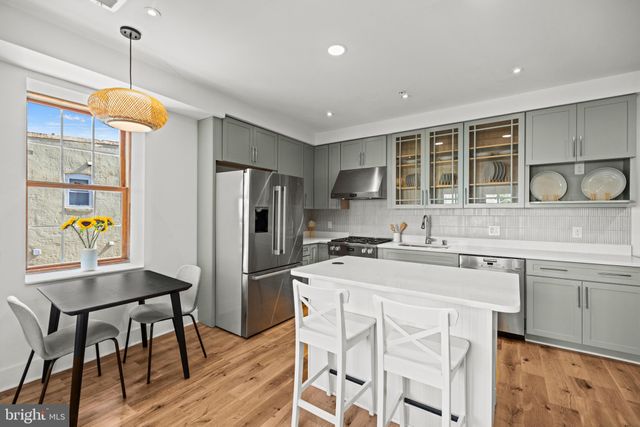 $725,000 | 119 Bates Street Northwest, Unit 2 | Truxton Circle