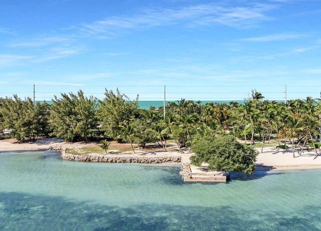 $6,995,000 | 75131 Overseas Highway | Islamorada, Village of Islands