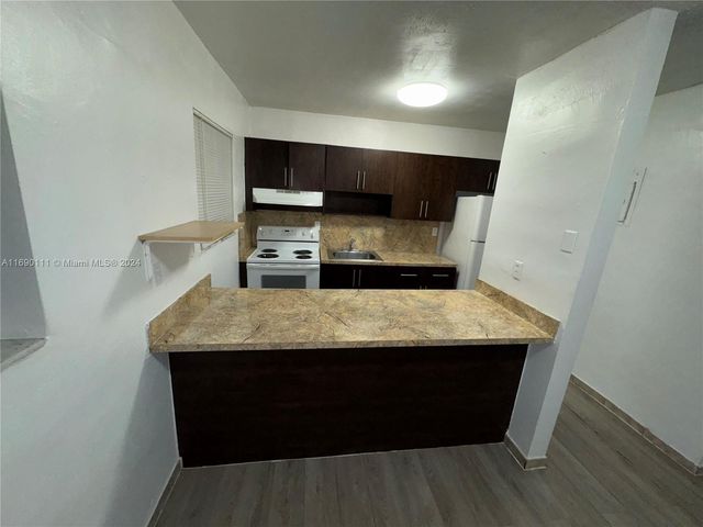 $2,300 | 1145 West 71st Street, Unit 3 | Hialeah