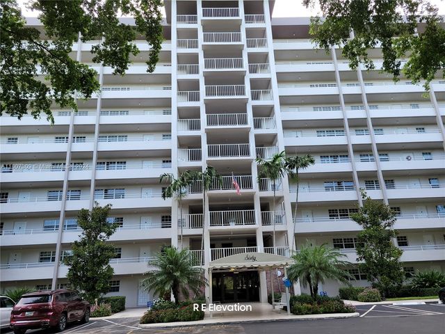 $415,000 | 605 Oaks Drive, Unit 1010 | Palm Aire