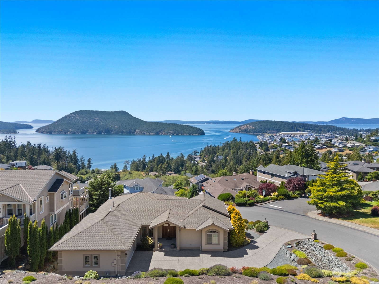 an aerial view of multiple house