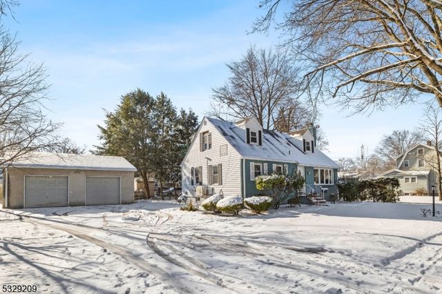 $769,000 | 258 Grand Street | New Milford