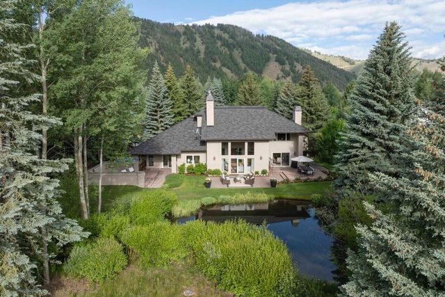 $4,900,000 | 8 Dogwood Lane | Lane Ranch