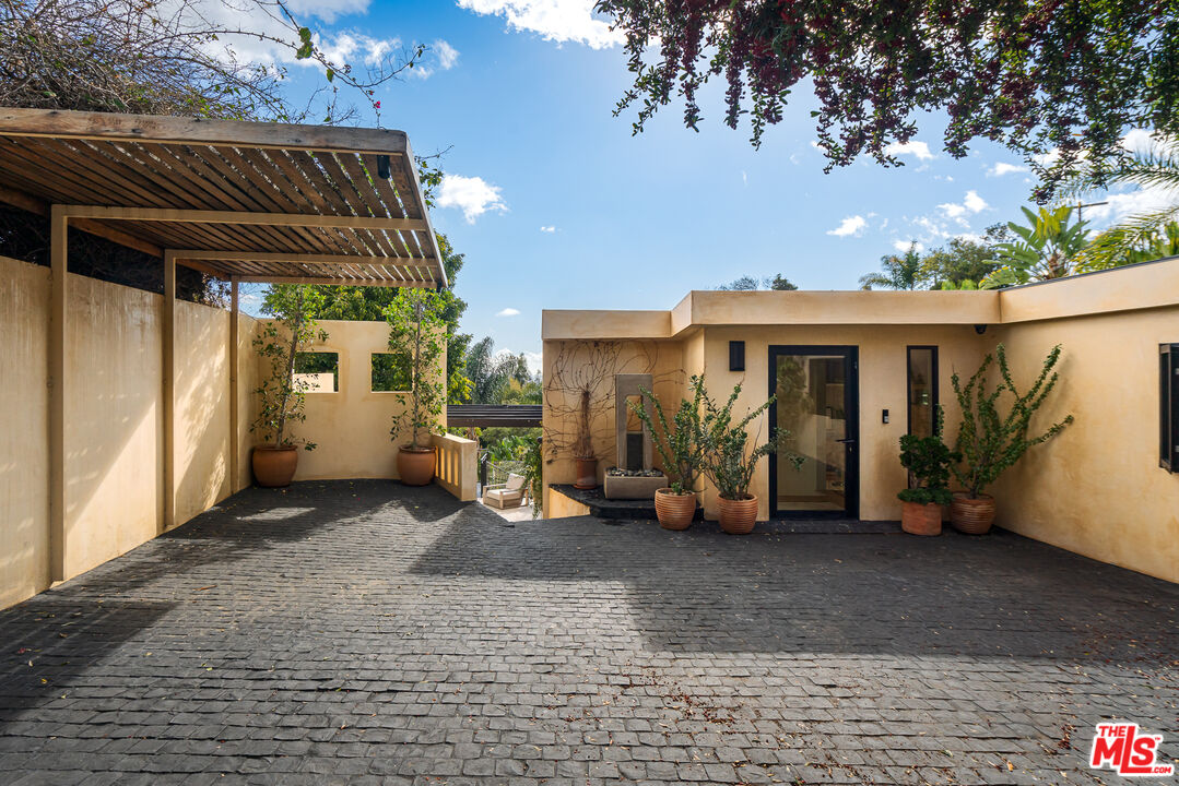 a view of a car garage