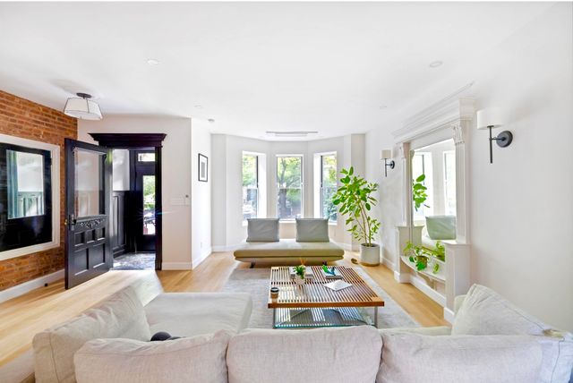 $3,149,000 | 965 St Johns Place | Crown Heights