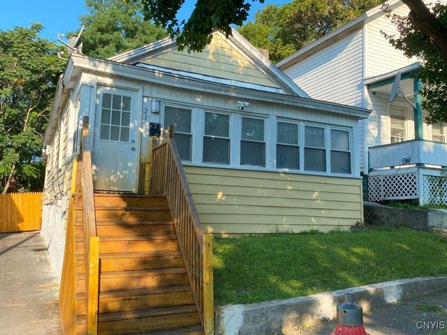 $178,000 | 211 Delhi Street | Near Northeast