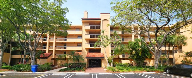 $365,000 | 450 Egret Circle, Unit 9205 | Lavers