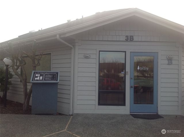 $1,300 | 675 North 5th Avenue, Unit 3B | Sequim