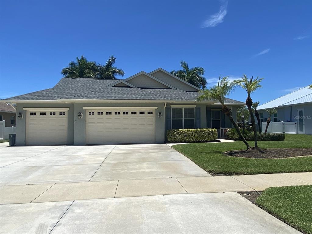 a front view of house with yard