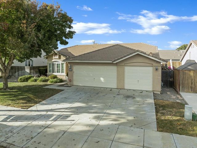 $528,900 | 782 Tamarack Way | Los Banos