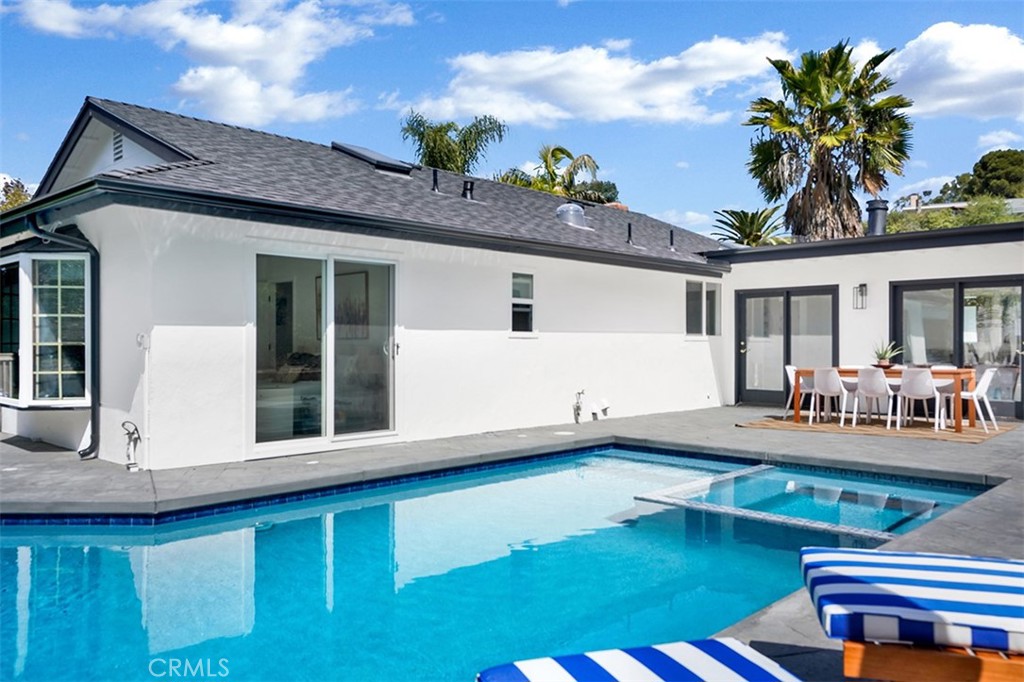 a house view with a sitting space space