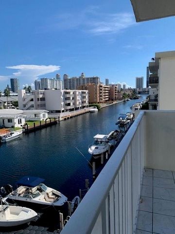 $2,300 | 3615 Northeast 167th Street, Unit 404 | Eastern Shores