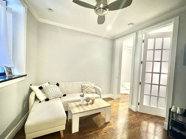 $3,709 | 330 East 35th Street, Unit 22 | Murray Hill