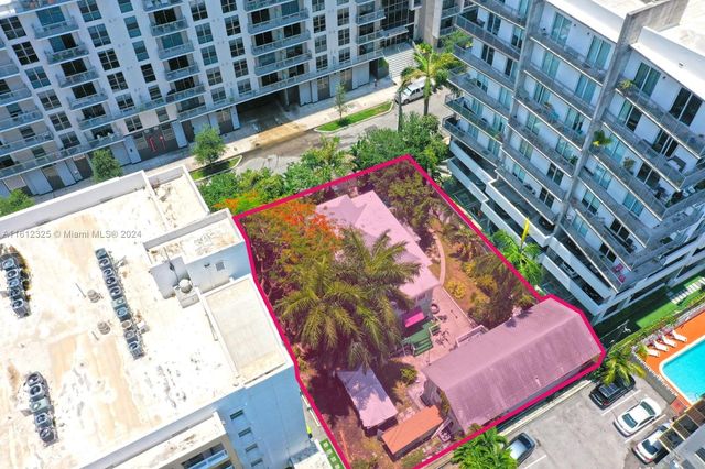 $4,385,000 | 459 Northeast 25th Street | Edgewater