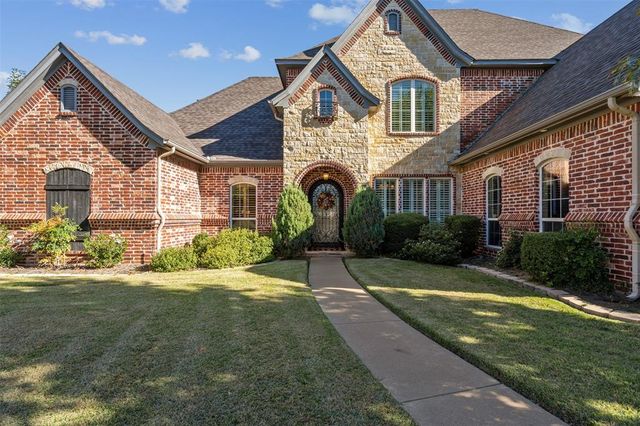 $650,000 | 1123 Berkley Drive | Cleburne