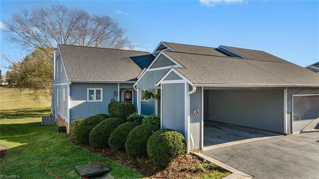 $349,900 | 107 Pembrooke Ridge Court | Bermuda Run