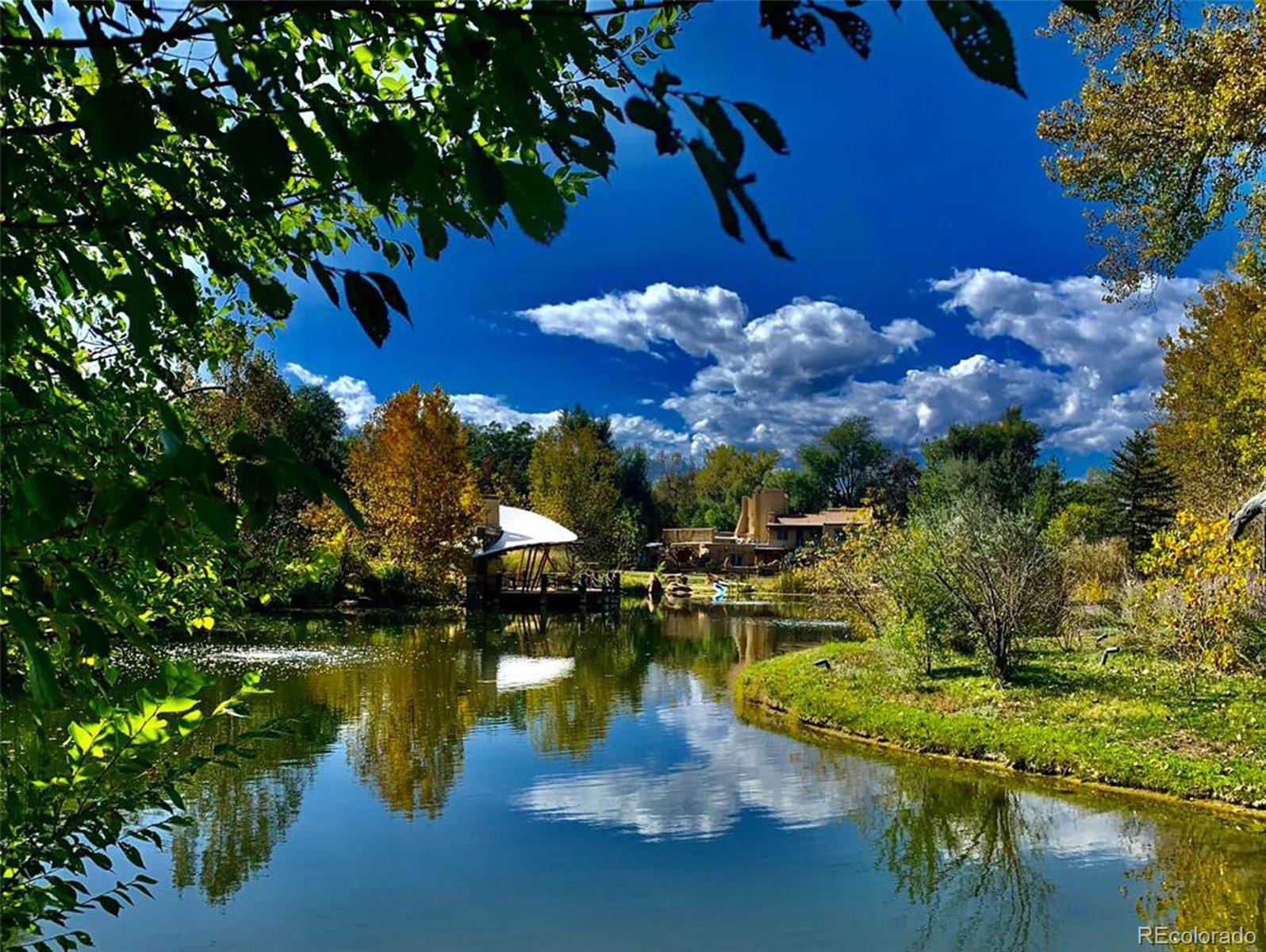 a view of a lake with houses