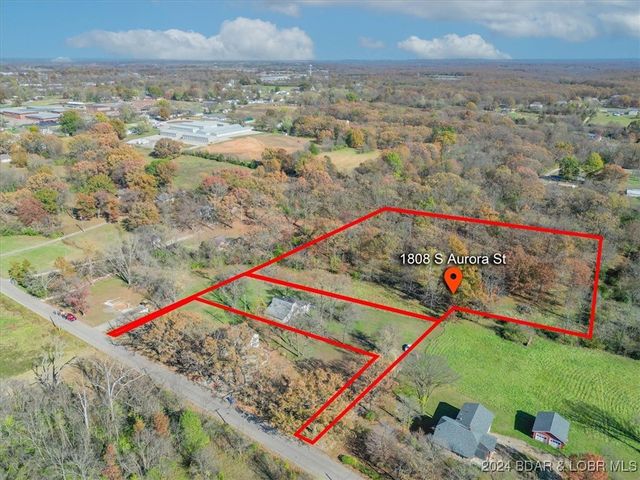 $200,000 | 1808 South Aurora Street | Saline Township - Miller County