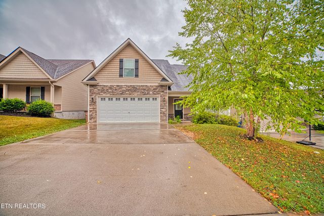 $2,650 | 1707 Cove Oak Lane | Knoxville