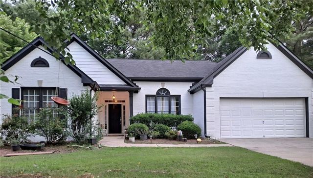 $749,900 | 5065 Winship Court | Alpharetta