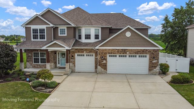 $642,500 | 408 East Frontier Drive | Minooka