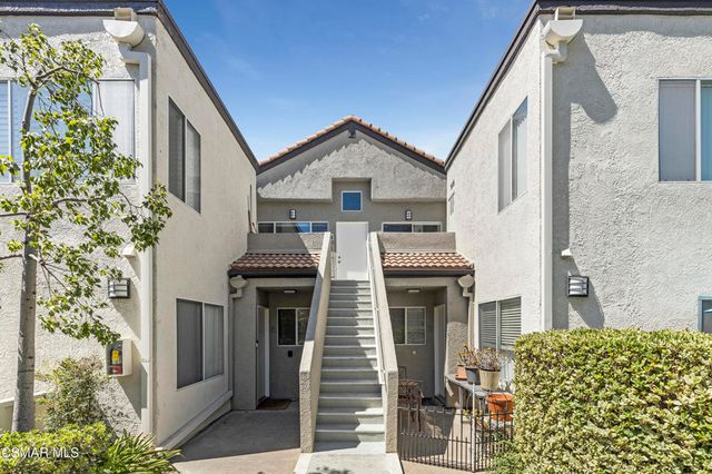 $455,000 | 24420 Flaxwood Lane, Unit 203 | South Newhall