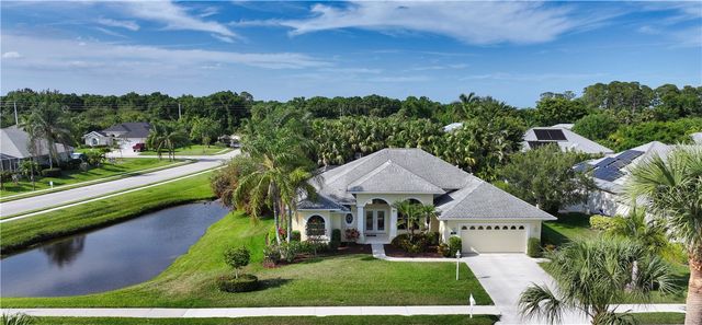 $549,900 | 6490 36th Place | Indian River Farms