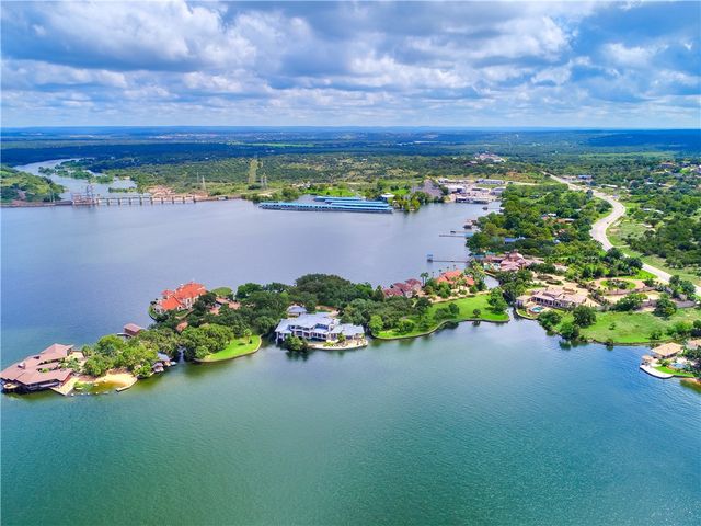 $2,999,900 | 7 A Estate Drive | The Highlands