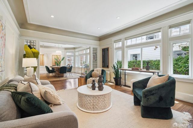 $1,695,000 | 1865 Clay Street, Unit 2 | Pacific Heights