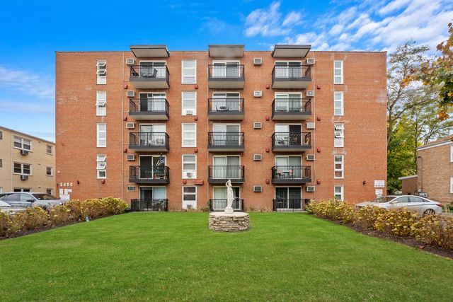 $264,000 | 6490 North Northwest Highway, Unit 3C | Edison Park