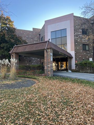 $2,200 | 1108 Castilian Court, Unit 221 | Glencove Estates