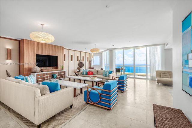 $7,733,300 | 17875 Collins Avenue, Unit 4403 | Pinnacle