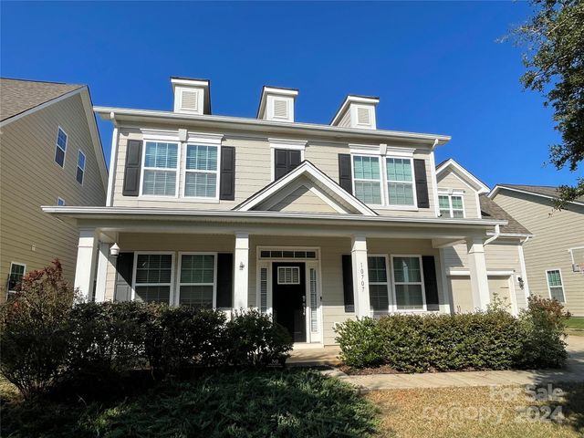 $550,000 | 10707 Charmont Place | Huntersville