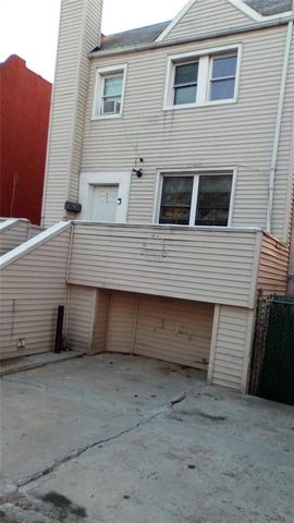 $850,000 | 1053 Evergreen Avenue | Soundview-Bruckner