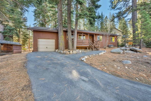 $750,000 | 10515 Laurelwood Drive | Prosser Lakeview Estates