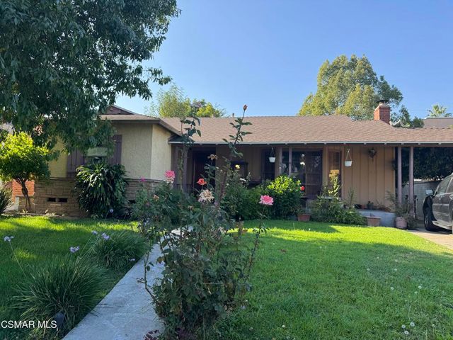 $1,199,000 | 331 West Spazier Avenue | Rancho District