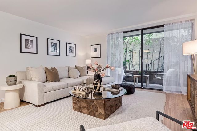 $825,000 | 10535 Wilshire Boulevard, Unit D08 | Westwood