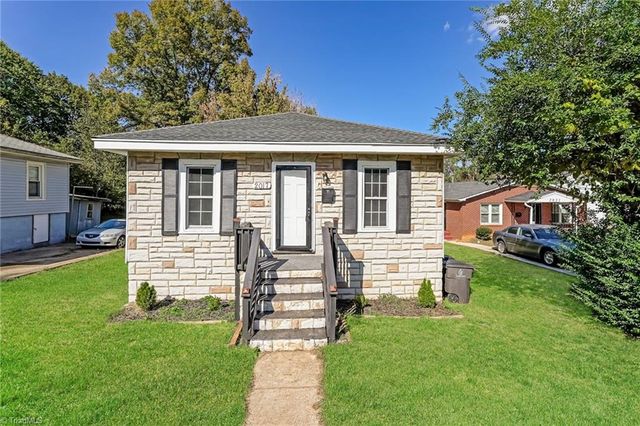 $119,900 | 2017 East 18th Street | North East Winston