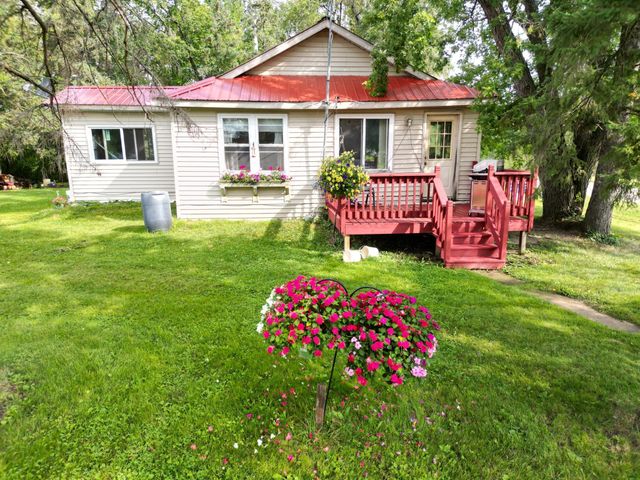 $128,900 | 5279 Highway 72 | Swiftwater Township - Lake of the Woods County