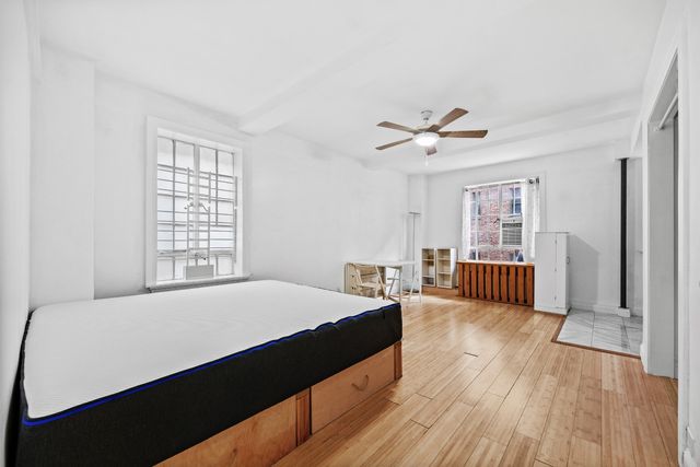 $3,000 | 140 East 40th Street, Unit 5H | Murray Hill