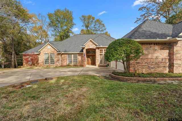 $415,000 | 1230 Waterford Court | Southeast Tyler