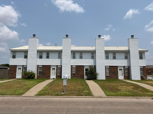 $640,000 | 221-227 Southeast 15th Avenue | Perryton