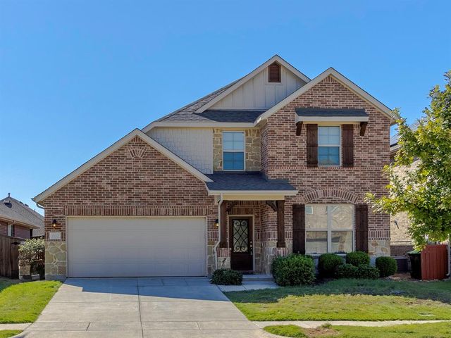 $439,000 | 1700 Meadow Trail Lane | Arrowbrooke