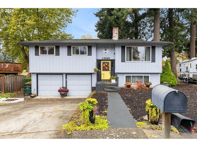 $575,000 | 10925 Southeast 54th Place | Linwood