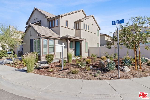 $899,000 | 18207 Astro Court | Canyon Country