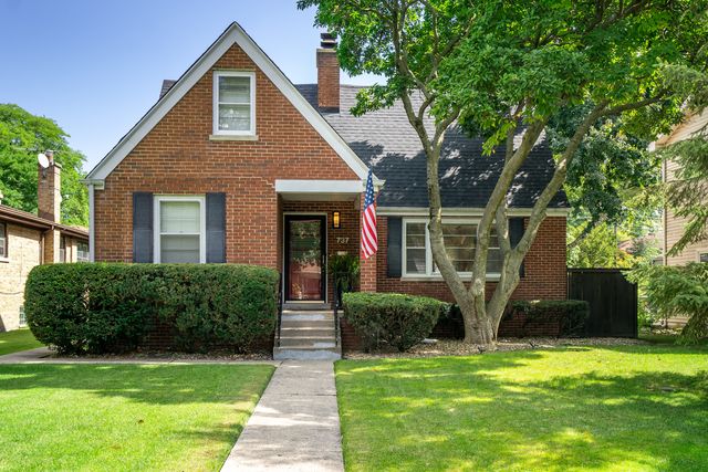 $615,000 | 737 Brown Avenue | Evanston