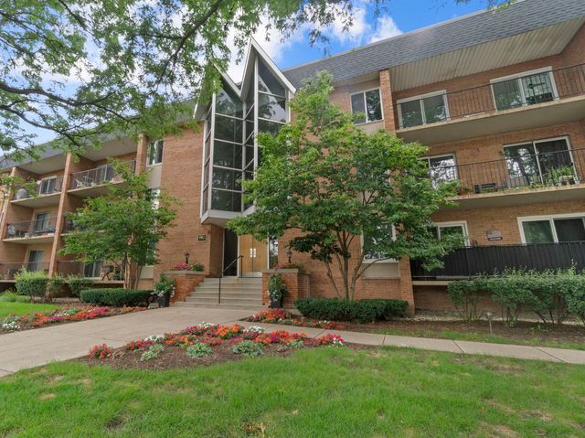 $230,000 | 1060 North Mill Street, Unit 211 | Naperville