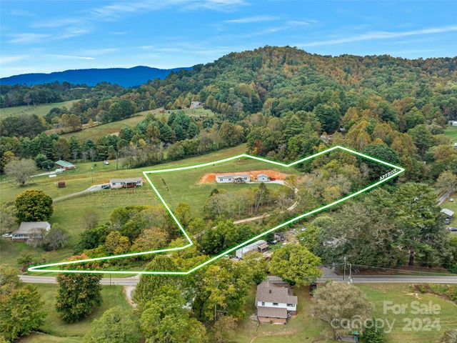 $359,900 | 3734 Snow Creek Road | Snow Creek Township - Mitchell County